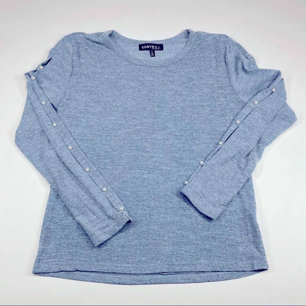 Pearl trim long sleeve top